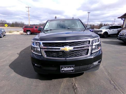 Used 2015 Chevrolet Tahoe LT w/ Luxury Package image 4