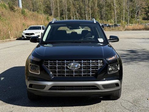 New 2026 Hyundai Venue SEL image 9