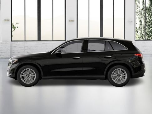 Certified 2025 Mercedes-Benz GLC 300 4MATIC image 34