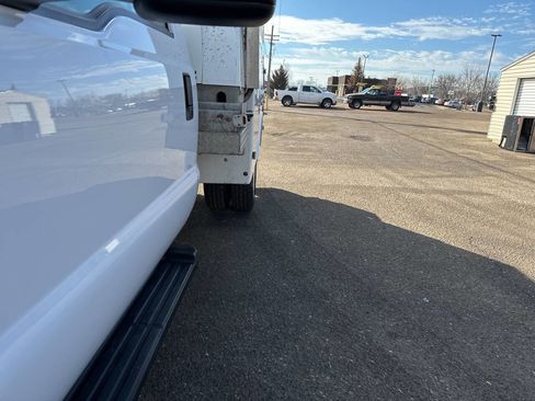 Used 2012 Ford F450 XL image 19