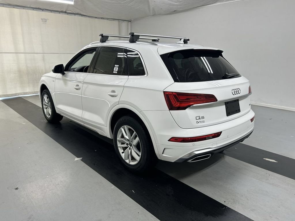 Used 2023 Audi Q5 2.0T Premium w/ Convenience Package AWD/4WD image 7