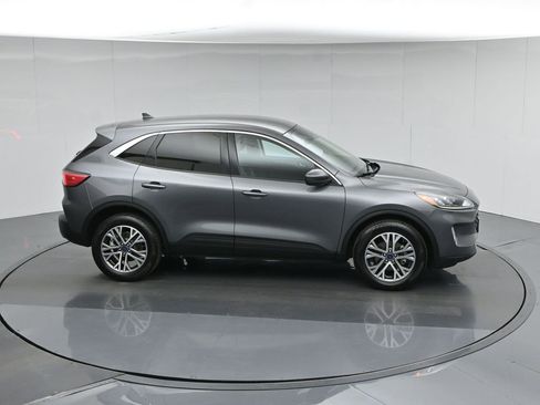 Certified 2022 Ford Escape SEL AWD/4WD image 55