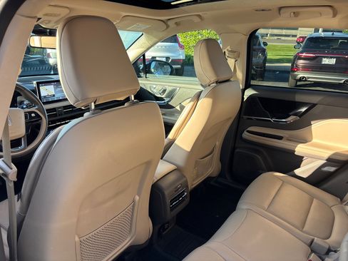 Certified 2022 Lincoln Corsair AWD w/ Premium Package image 26