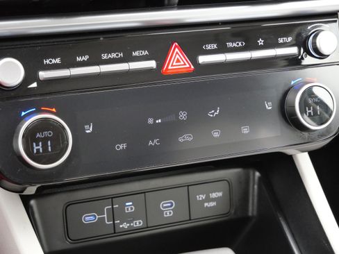 Certified 2026 Hyundai Tucson SEL image 24