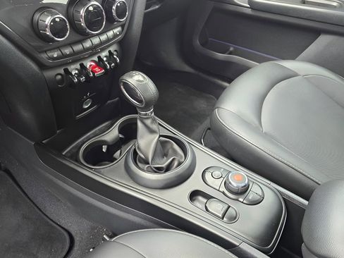 Used 2019 MINI Cooper Countryman w/ Storage Package FWD image 17