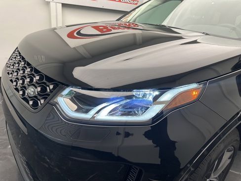 Used 2025 Land Rover Discovery Sport S image 35