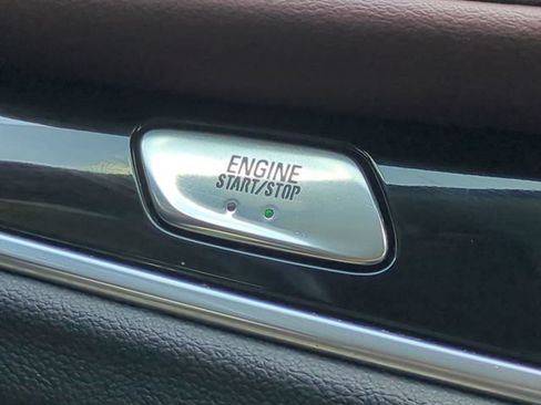 Used 2020 Buick Enclave Avenir w/ Avenir Technology Package FWD image 36