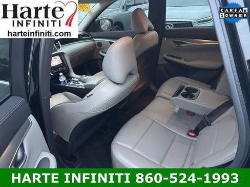 Certified 2023 INFINITI QX50 Luxe image 10