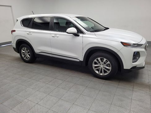 Used 2019 Hyundai Santa Fe SE FWD image 11
