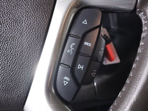 Used 2017 Chevrolet Express 2500 RWD image 13