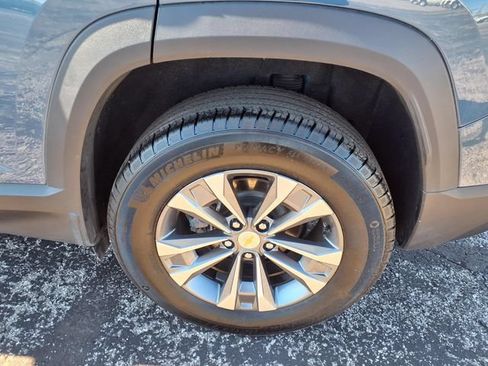 Used 2025 Chevrolet Equinox LT w/ Convenience Package II AWD/4WD image 58
