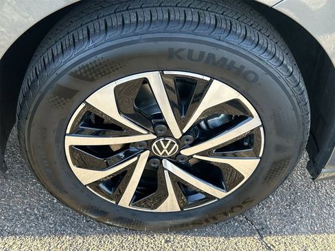 Certified 2025 Volkswagen Jetta S image 6