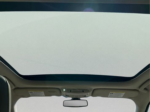 Used 2019 Lincoln Continental Reserve FWD image 19
