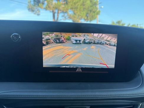 Used 2025 Buick Encore GX Preferred image 17