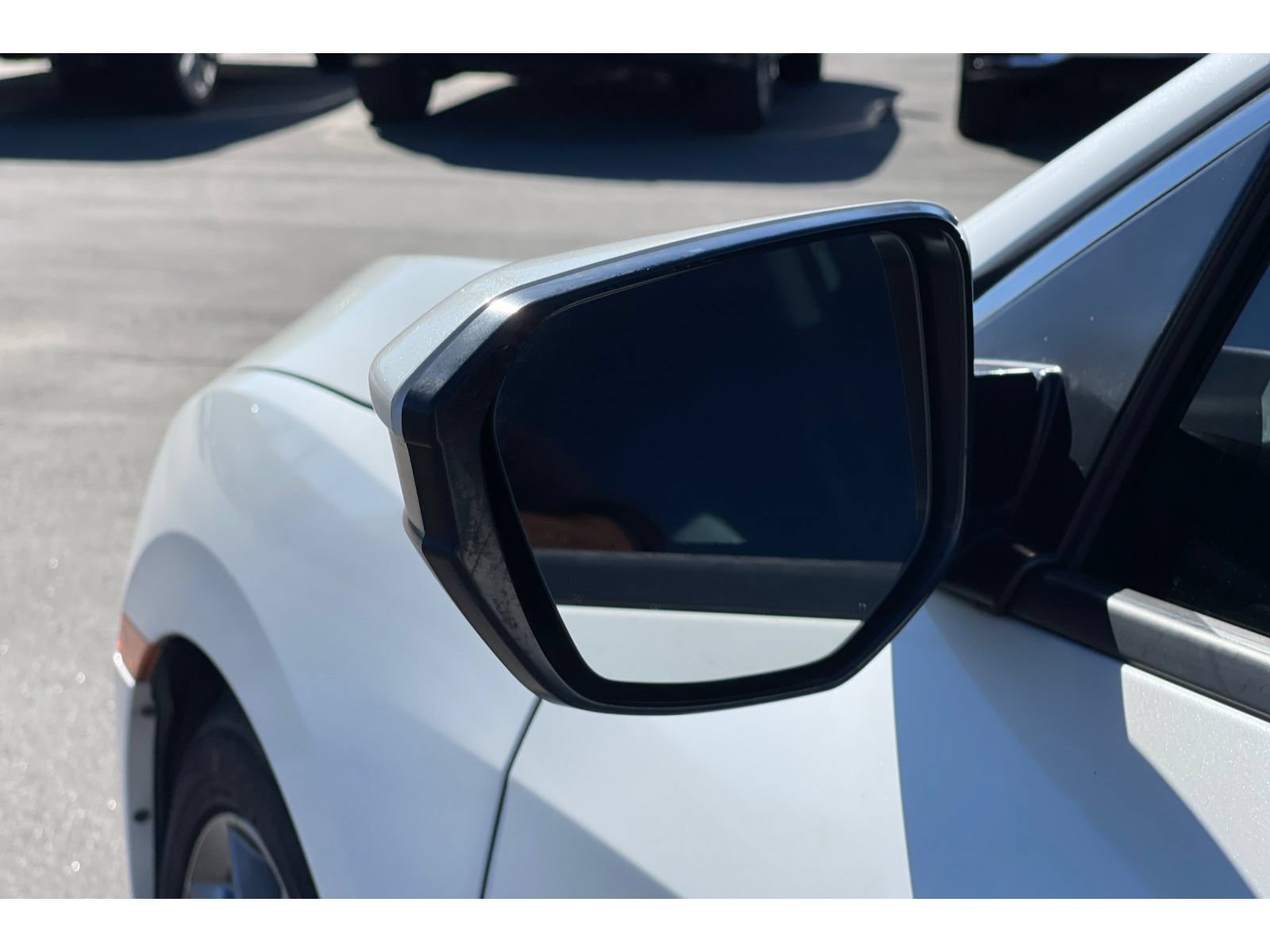 Used 2019 Honda Civic EX-L image 9
