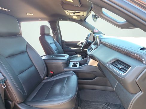 Used 2023 Chevrolet Tahoe Z71 AWD/4WD image 17