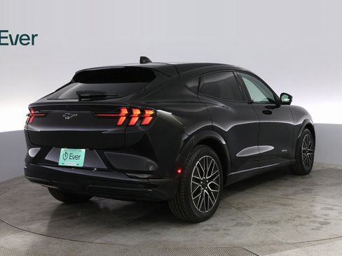 Used 2024 Ford Mustang Mach-E Premium image 12