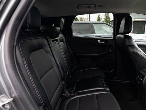 Used 2024 Ford Escape Platinum image 22