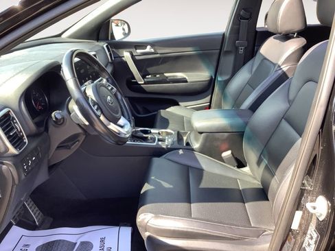 Used 2022 Kia Sportage Nightfall Edition w/ Nighfall AWD Premium Package image 9