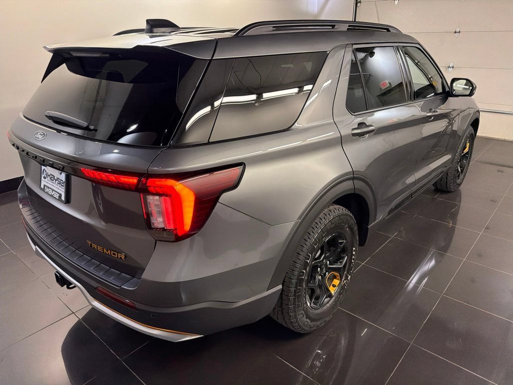 New 2027 Ford Explorer Tremor AWD/4WD image 6