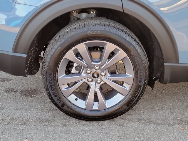 Certified 2025 Ford Explorer Active w/ Active Comfort Package AWD/4WD image 33