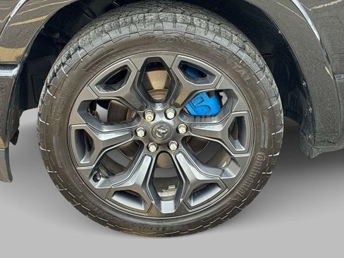 Used 2021 RAM 1500 Limited w/ Night Edition AWD/4WD image 16