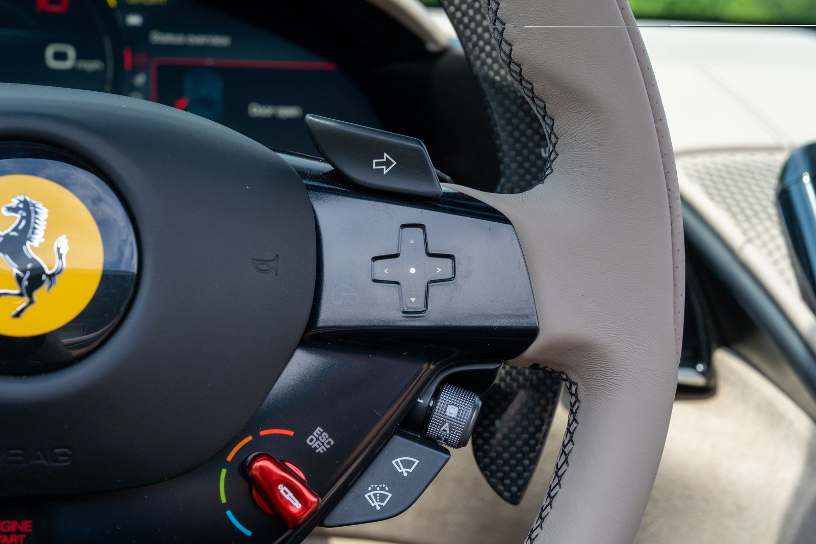 Used 2024 Ferrari Roma Spider RWD image 37
