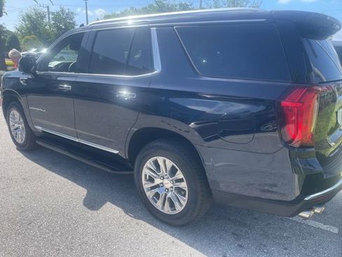Used 2023 GMC Yukon Denali image 2