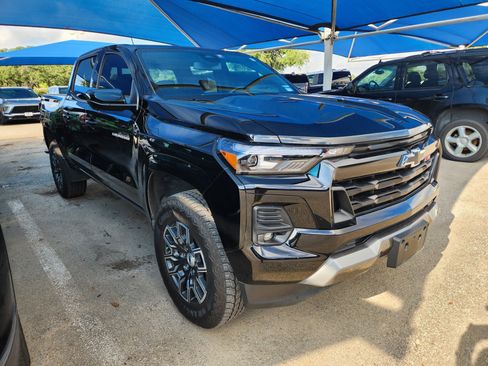 Used 2024 Chevrolet Colorado Z71 w/ Z71 Convenience Package 2 AWD/4WD image 1