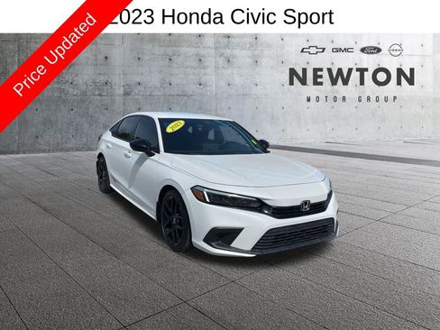 Used 2023 Honda Civic Sport image 1