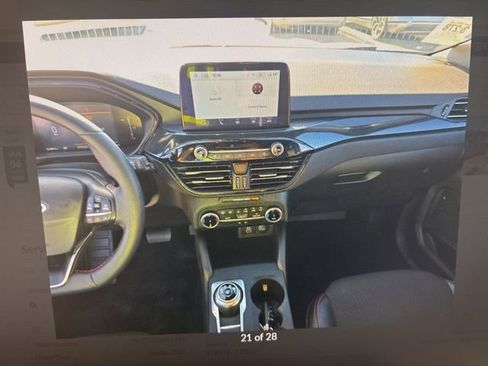 Certified 2025 Ford Escape ST-Line image 11