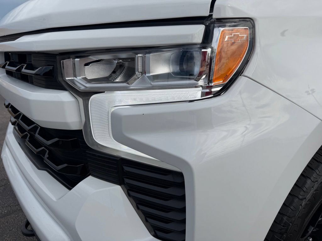 Used 2023 Chevrolet Silverado 1500 RST w/ RST All Star Premium Package AWD/4WD image 11