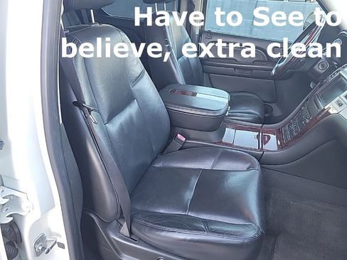 Used 2007 Cadillac Escalade AWD w/ Information Package image 46