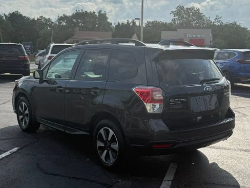 Used 2017 Subaru Forester 2.5i Premium AWD/4WD image 11