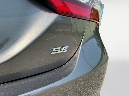 Used 2024 Toyota Camry SE FWD image 23