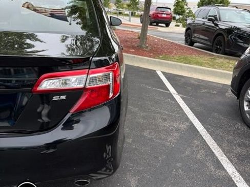 Used 2013 Toyota Camry SE FWD image 5