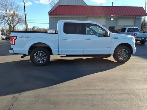 Used 2017 Ford F150 XLT w/ Equipment Group 302A Luxury AWD/4WD image 6