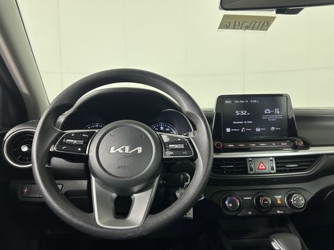 Certified 2024 Kia Forte LXS image 13