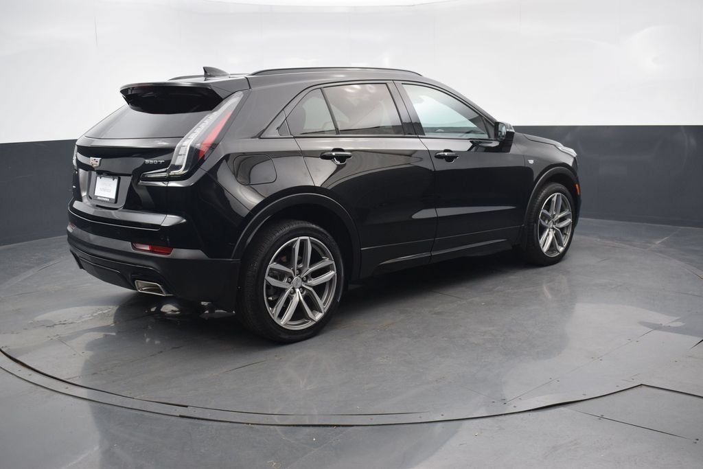 Used 2023 Cadillac XT4 Sport AWD/4WD image 6