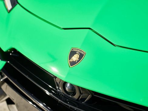 Used 2024 Lamborghini Urus Performante image 6