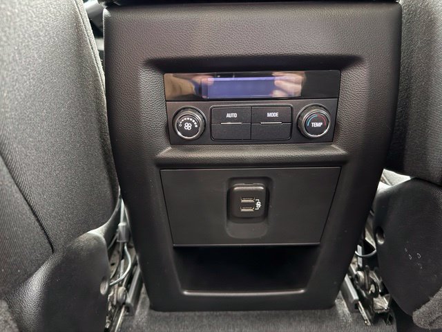 Used 2021 Chevrolet Traverse LT AWD/4WD image 35