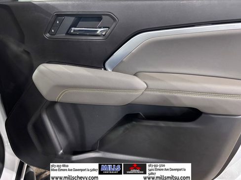 Used 2026 Chevrolet Colorado ZR2 w/ Technology Package image 16