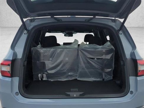 New 2026 Honda Pilot Sport image 8