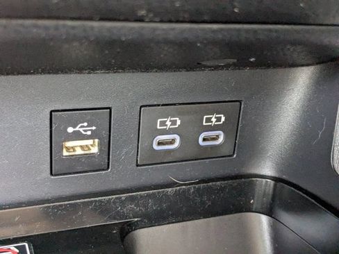 Used 2025 Toyota Camry LE FWD image 20
