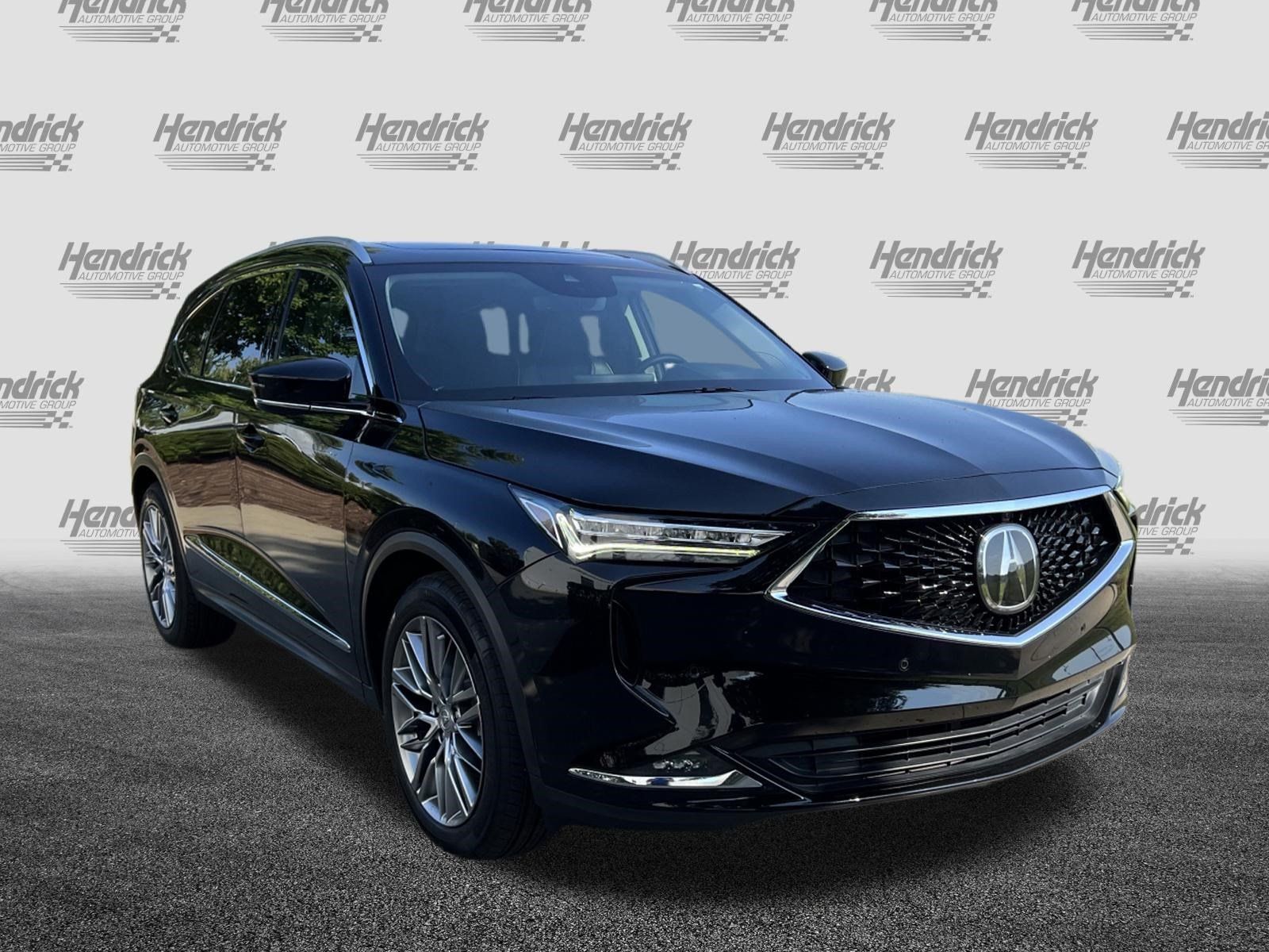 Used 2023 Acura MDX w/ Advance Package AWD/4WD image 2