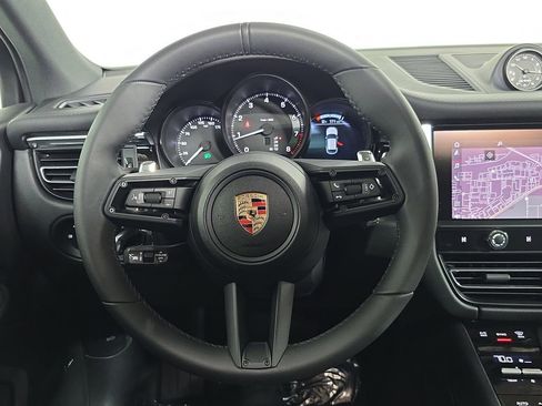 New 2025 Porsche Macan image 14