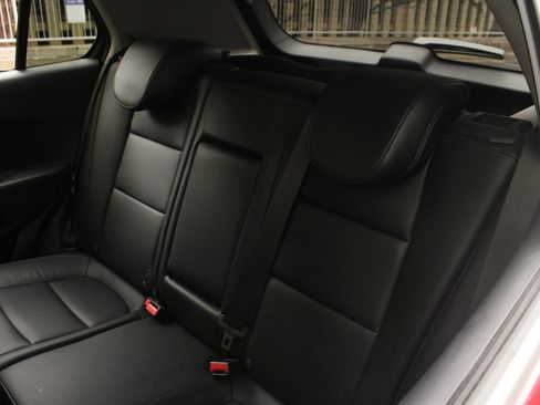 Used 2015 Chevrolet Trax LTZ FWD image 17