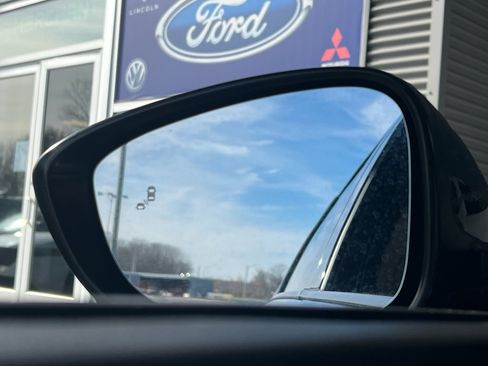 Used 2024 Honda Accord EX image 11