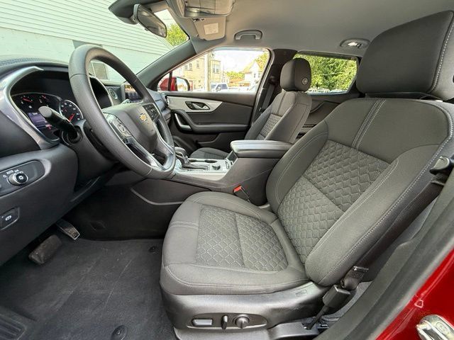 Used 2021 Chevrolet Blazer LT AWD/4WD image 16
