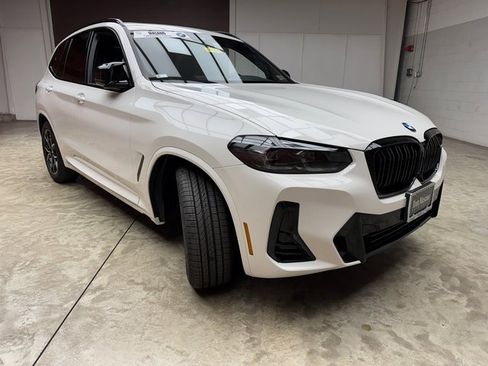 Certified 2024 BMW X3 M40i w/ Premium Package image 7